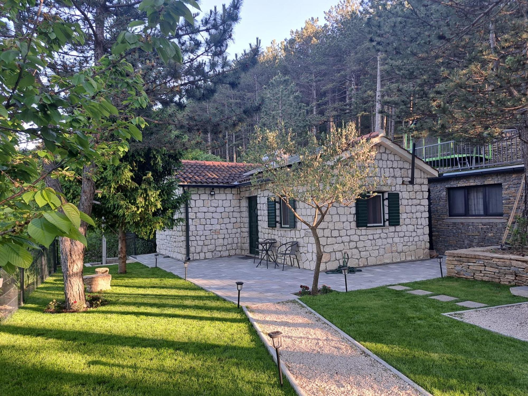 Normabella Holiday Home Tugare Εξωτερικό φωτογραφία