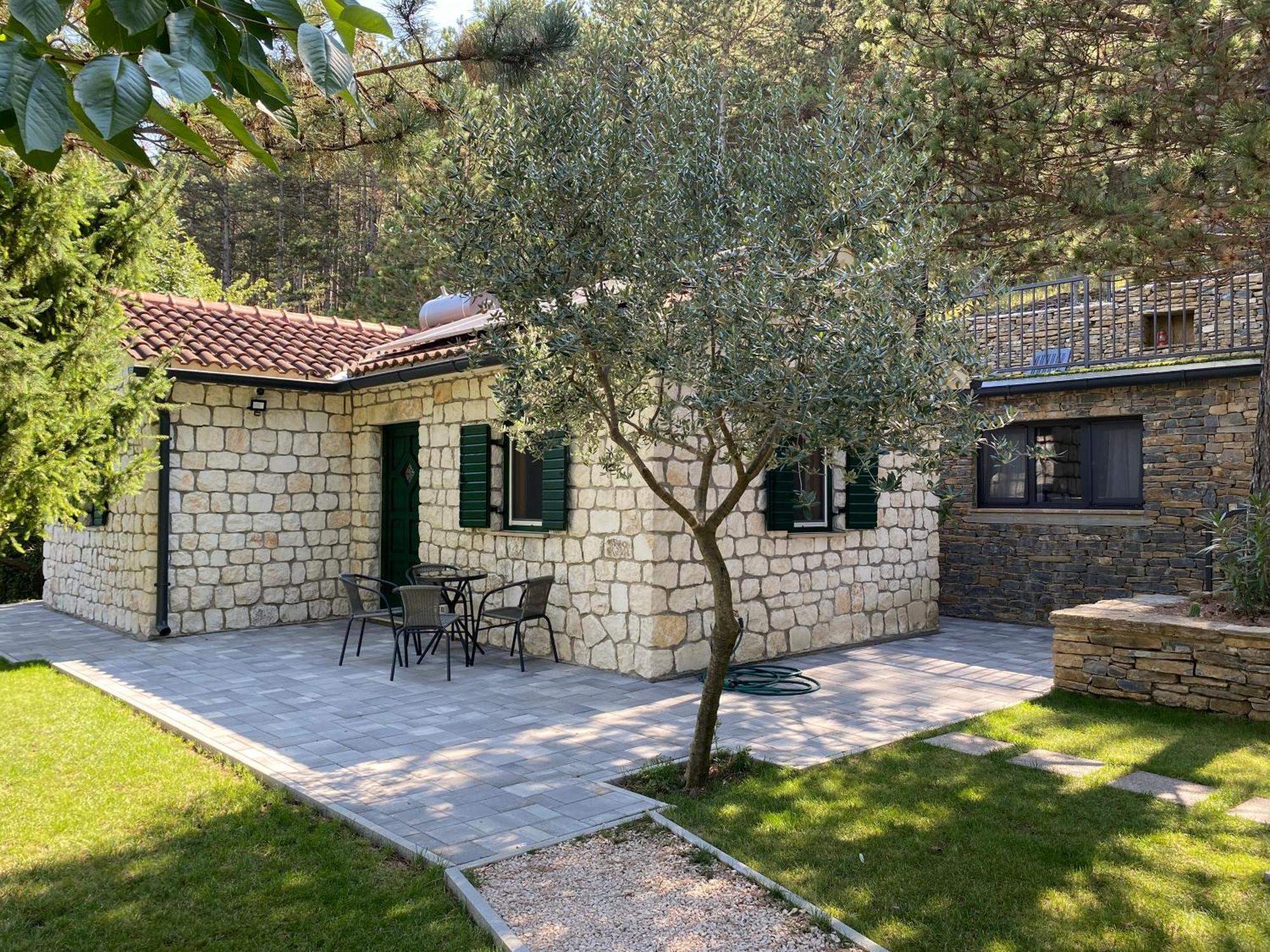 Normabella Holiday Home Tugare Εξωτερικό φωτογραφία