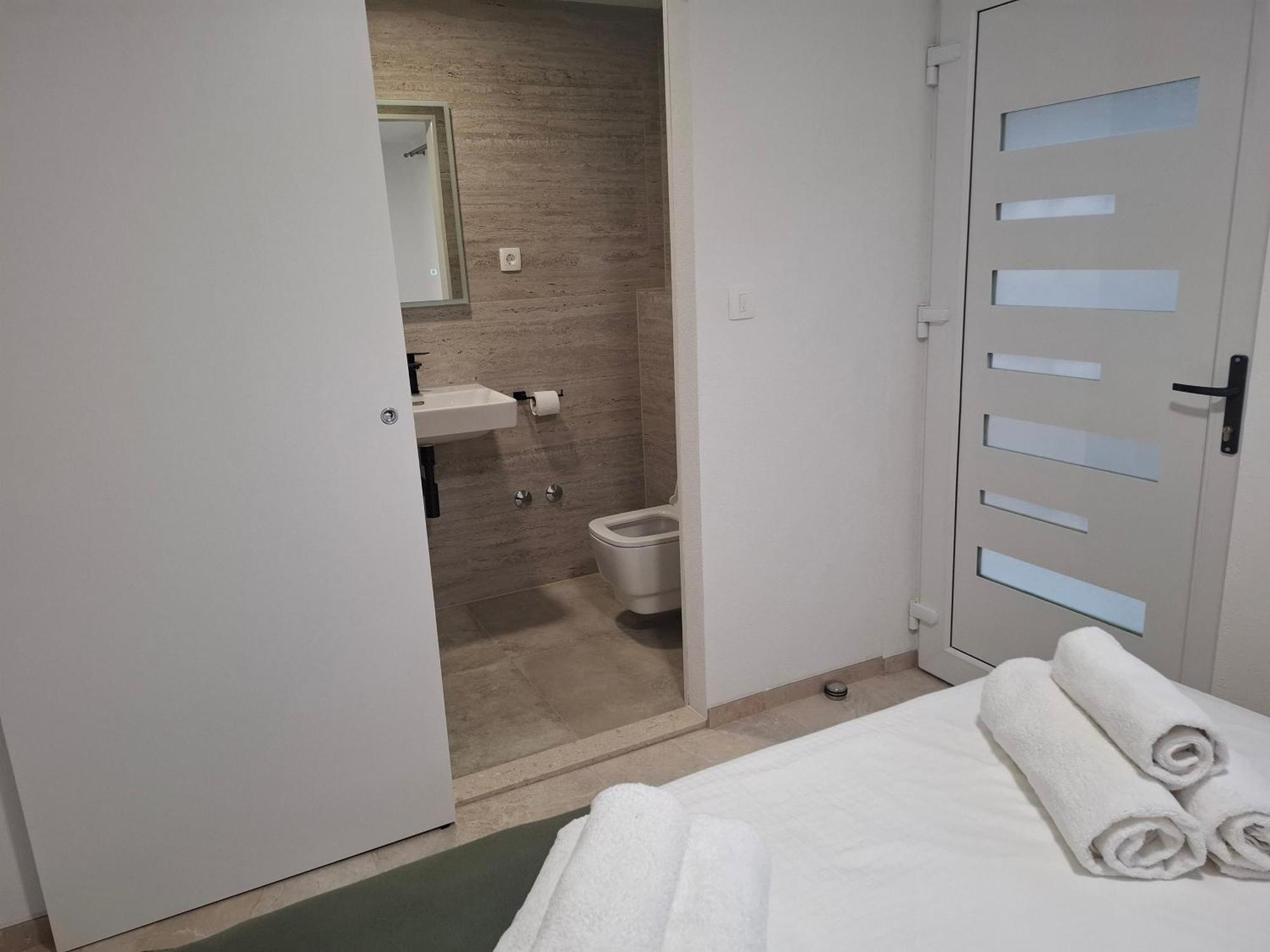 Normabella Holiday Home Tugare Εξωτερικό φωτογραφία